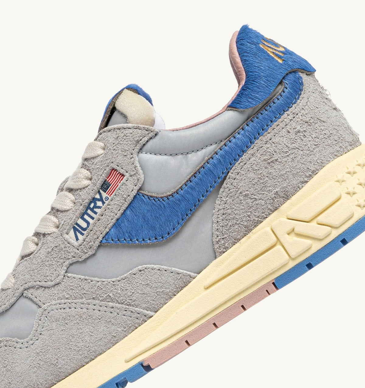 AUTRY REELWIND LOW SNEAKERS IN NYLON AND SUEDE COLOR VAPOR AND DELLA ROBBIA BLUE