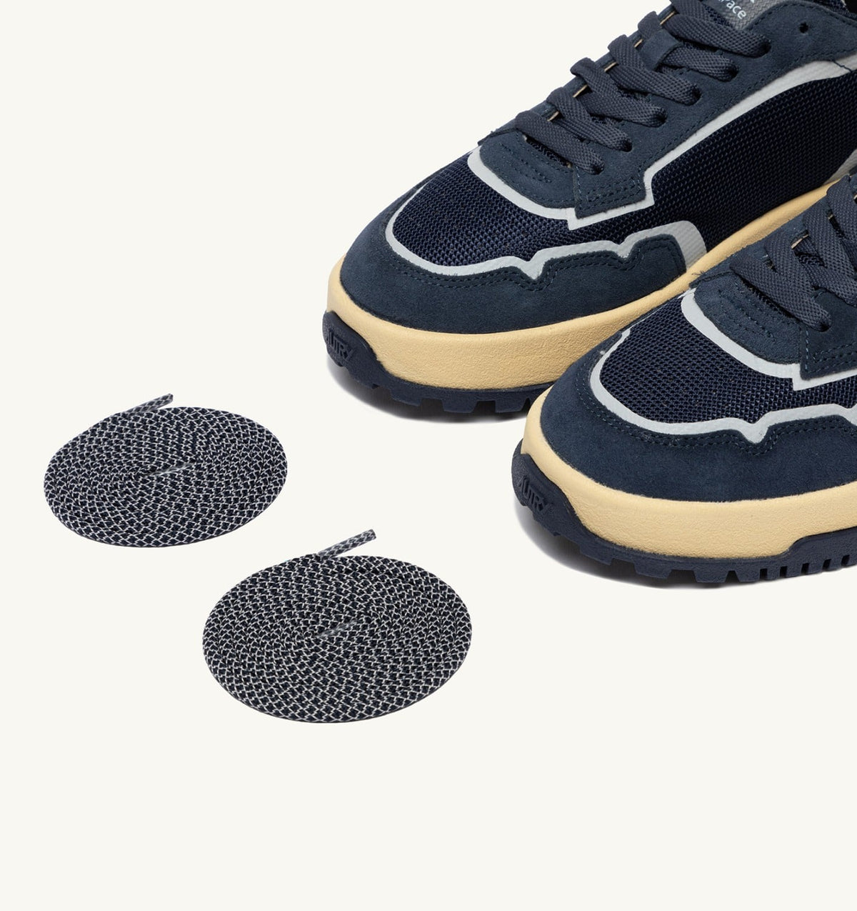 AUTRY WILDPACE LOW SNEAKERS IN BLUETTE DRAGON MESH AND SUEDE