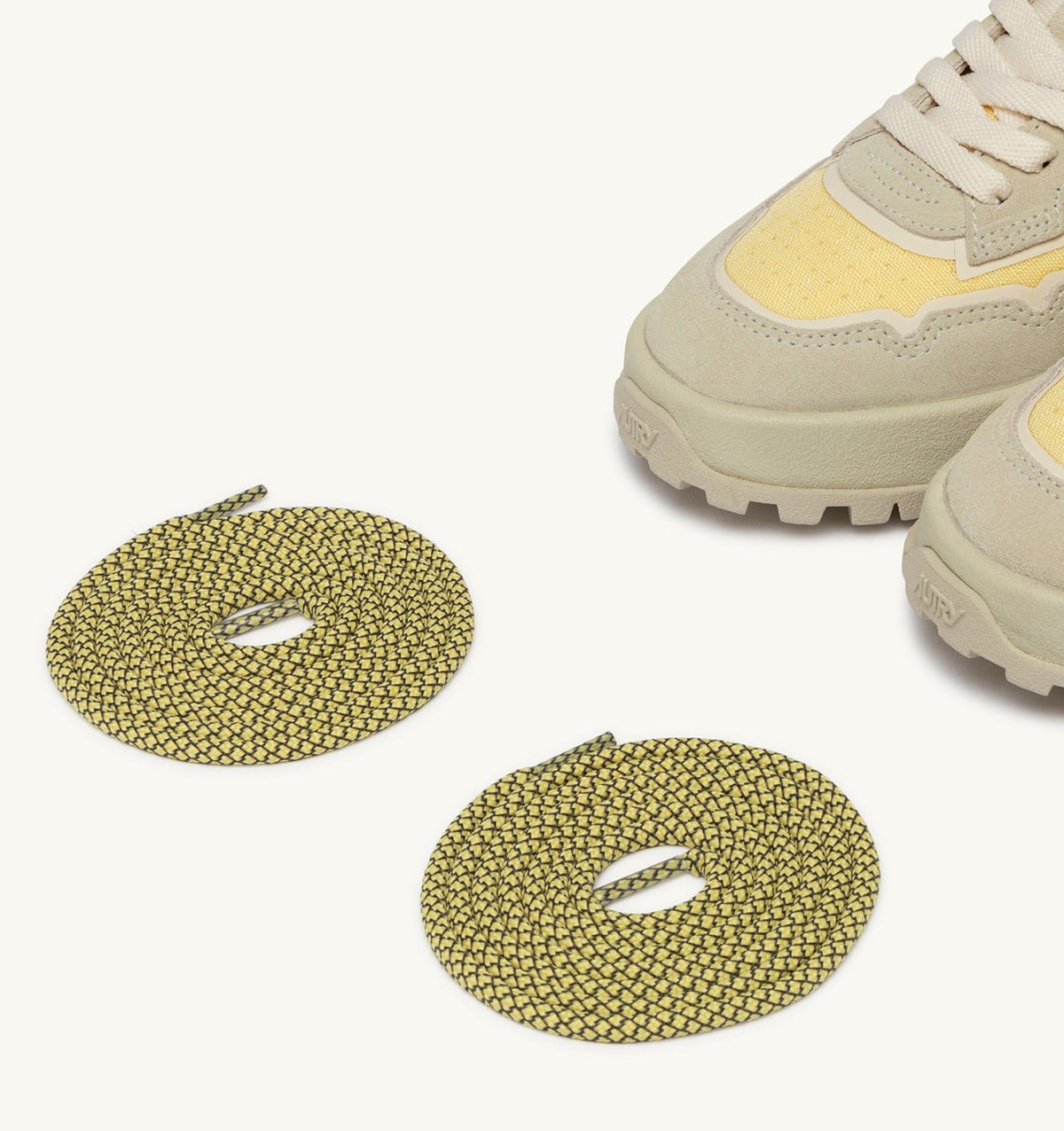 AUTRY WILDPACE LOW SNEAKERS IN WHITE AND LEMON MERINGUE CORDURA AND SUEDE