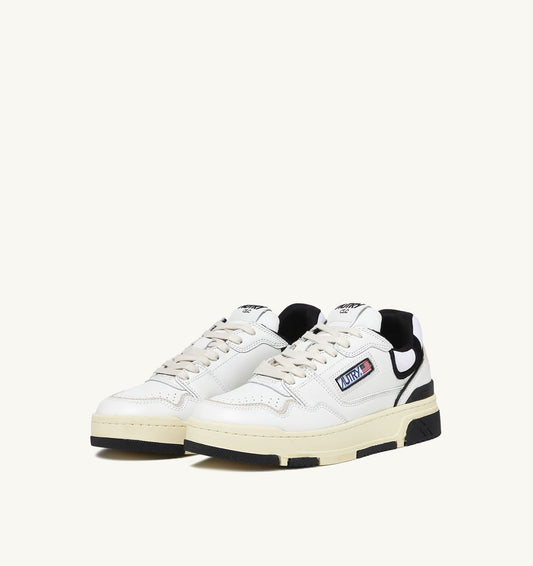 AUTRY CLC LOW SNEAKERS IN WHITE LEATHER AND BLACK SUEDE