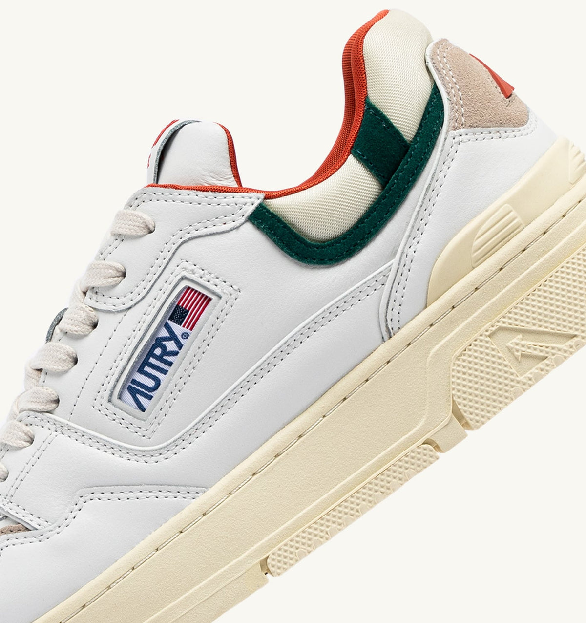 AUTRY CLC LOW SNEAKERS IN WHITE LEATHER AND FOREST SUEDE