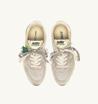 AUTRY REELWIND SUPER VINTAGE SNEAKERS IN WOODSMOKE AND WHITE SUEDE AND NYLON