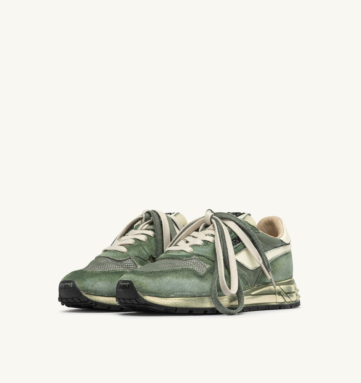 AUTRY REELWIND SUPER VINTAGE SNEAKERS IN LEPRECHAUN AND WHITE SUEDE AND NYLON
