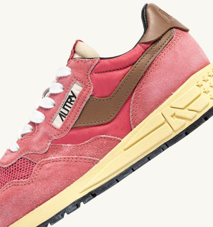 AUTRY REELWIND LOW SNEAKERS IN STRAWBERRY SUGAR AND COCONUT NYLON AND SUEDE