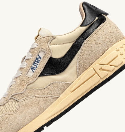 AUTRY REELWIND LOW SNEAKERS IN ECRU AND BLACK NYLON AND SUEDE