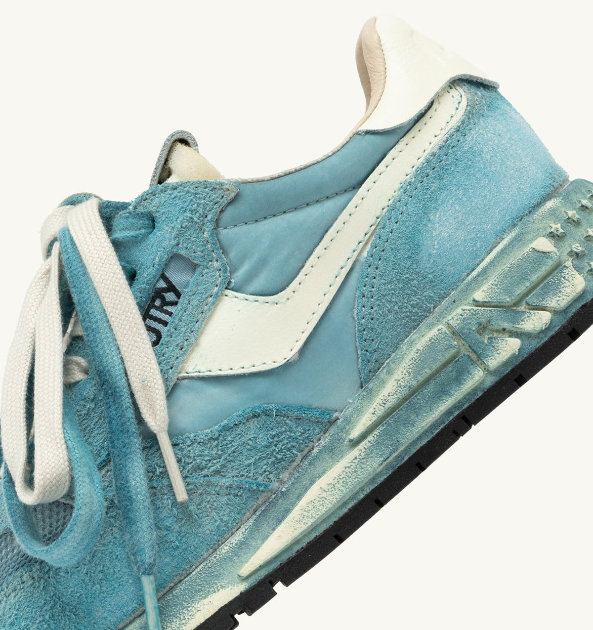 AUTRY REELWIND SUPER VINTAGE SNEAKERS IN WHITE AND SPACE SUEDE AND NYLON