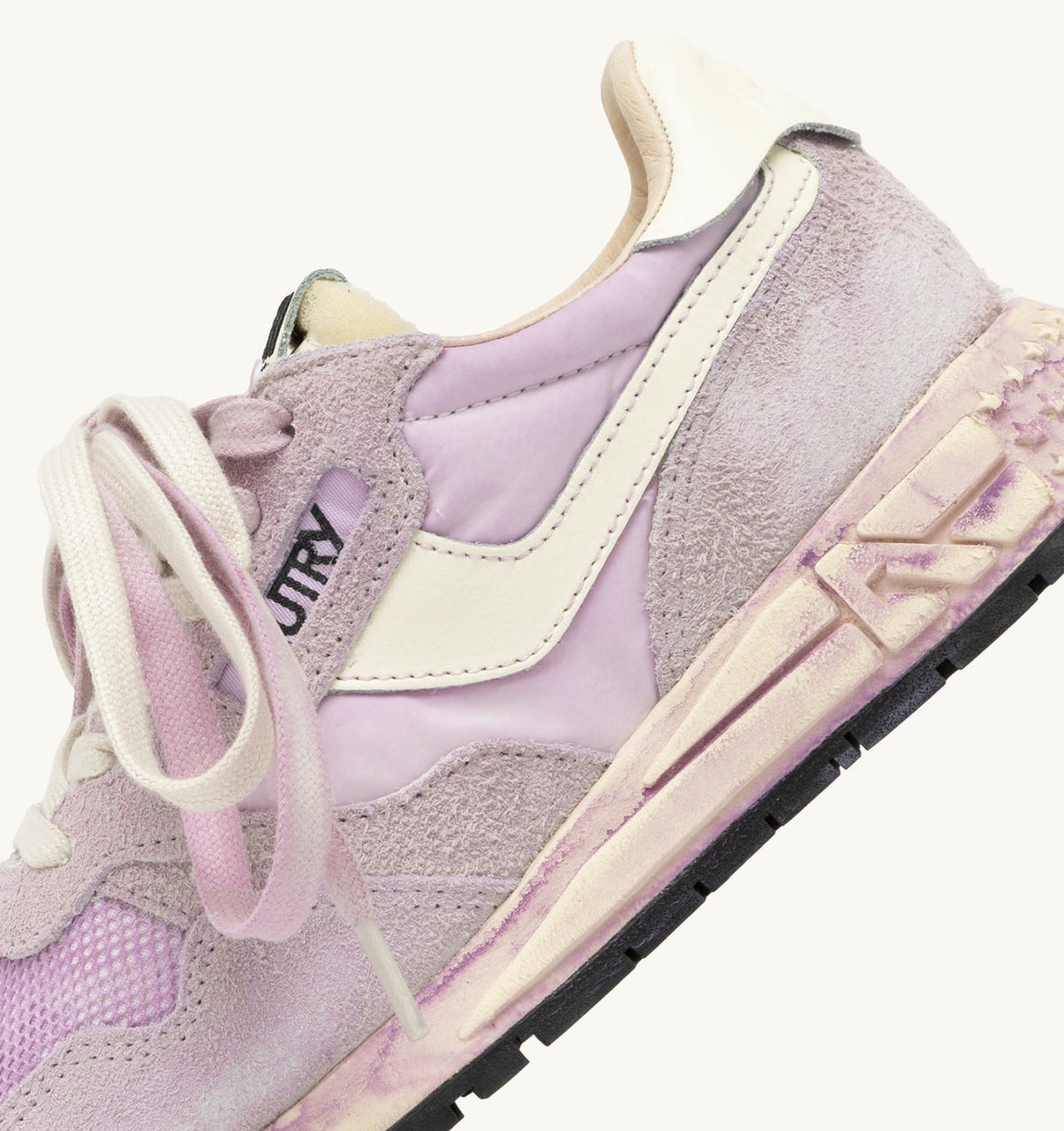 AUTRY REELWIND SUPER VINTAGE SNEAKERS IN WHITE AND LILAC SUEDE AND NYLON