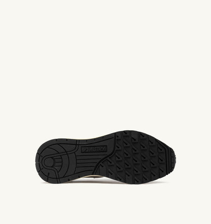 AUTRY REELWIND LOW SNEAKERS IN HAY NYLON AND SUEDE