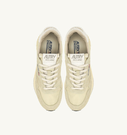 AUTRY REELWIND LOW SNEAKERS IN HAY NYLON AND SUEDE