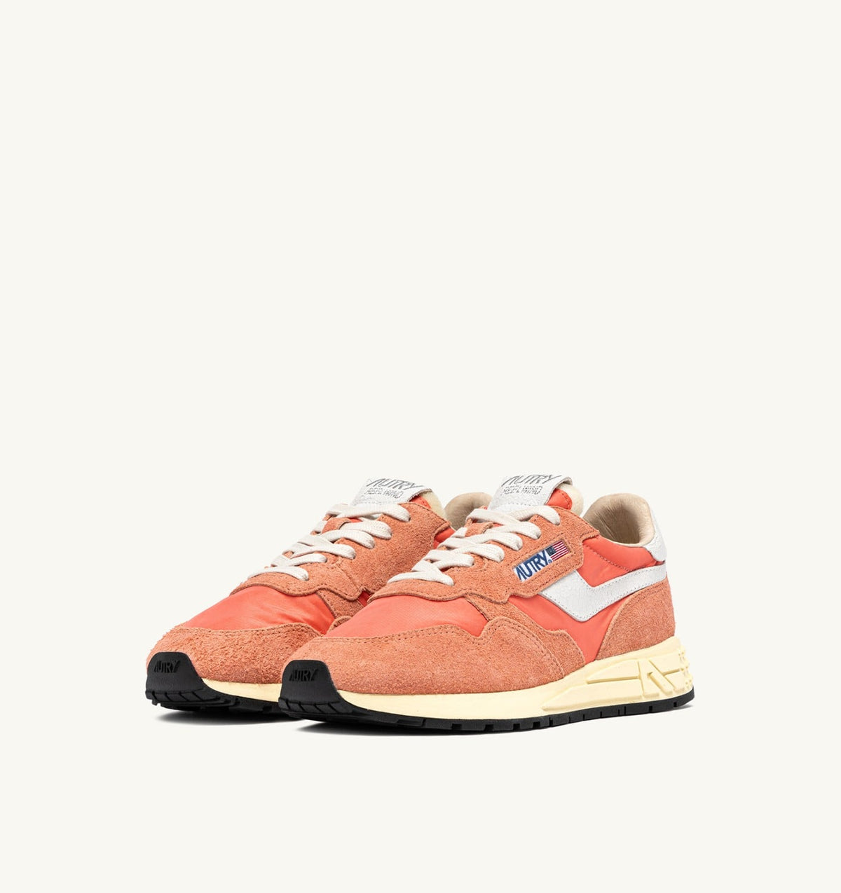 AUTRY REELWIND LOW SNEAKERS IN WHITE AND PEACH PINK NYLON AND SUEDE