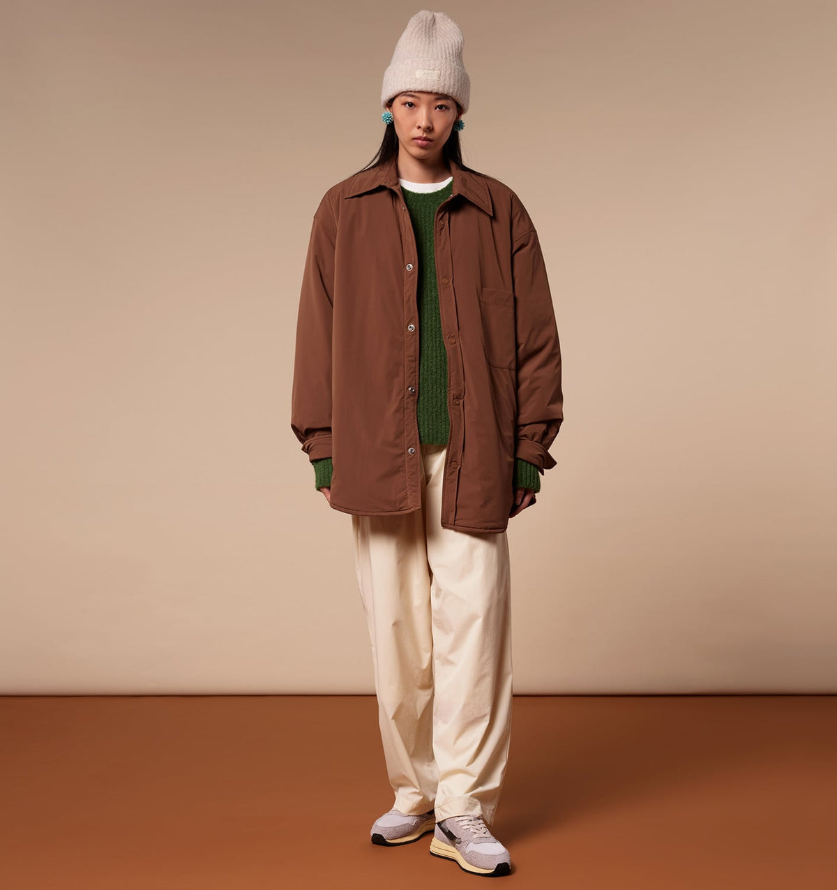 AUTRY REELWIND LOW SNEAKERS IN SAND SUEDE AND REFLECTIVE NYLON