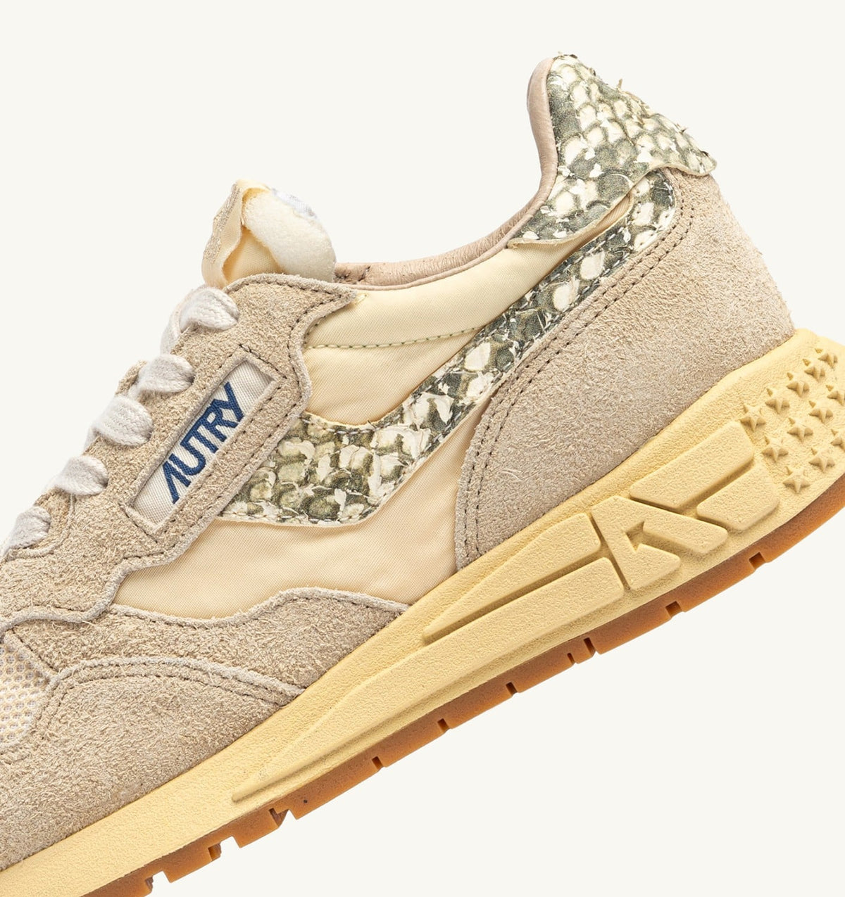 AUTRY REELWIND LOW SNEAKERS IN NYLON AND SUEDE COLOR ECRU AND ROCK