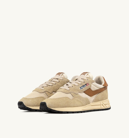 AUTRY REELWIND LOW SNEAKERS IN ECRU AND CATHAY SPICE SUEDE AND NYLON