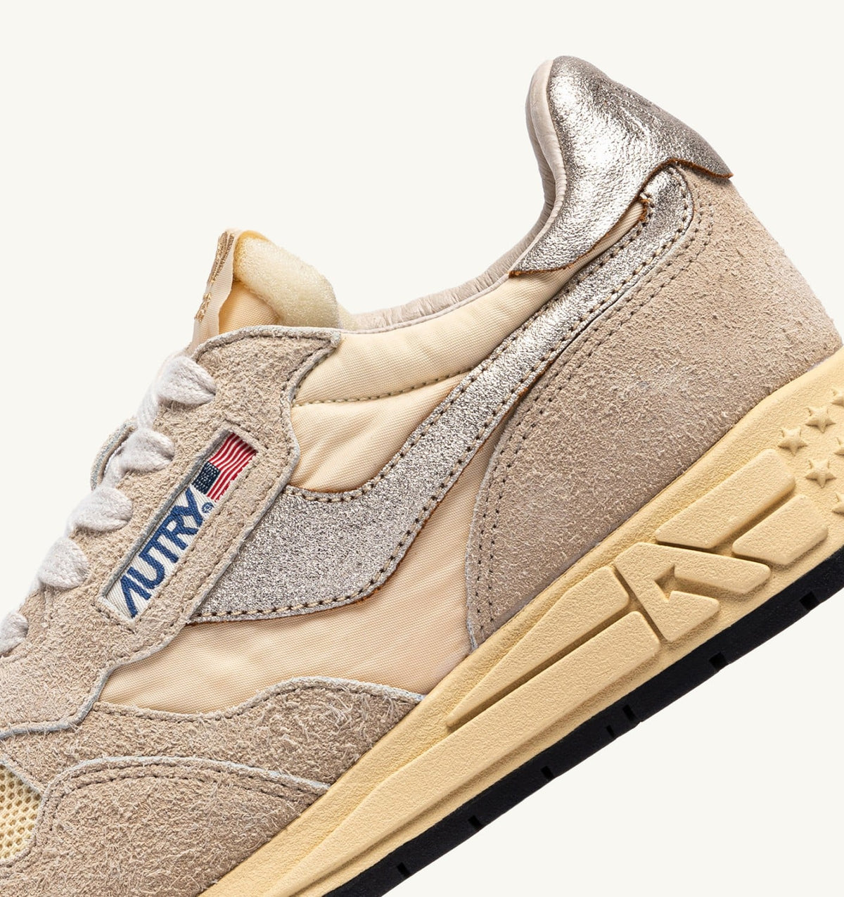 AUTRY REELWIND LOW SNEAKERS IN NYLON SUEDE AND LEATHER COLOR ECRU AND PLATINUM
