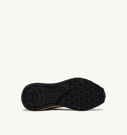 AUTRY REELWIND LOW SNEAKERS IN ROSE CANNEL AND RAFFIA NYLON AND SUEDE