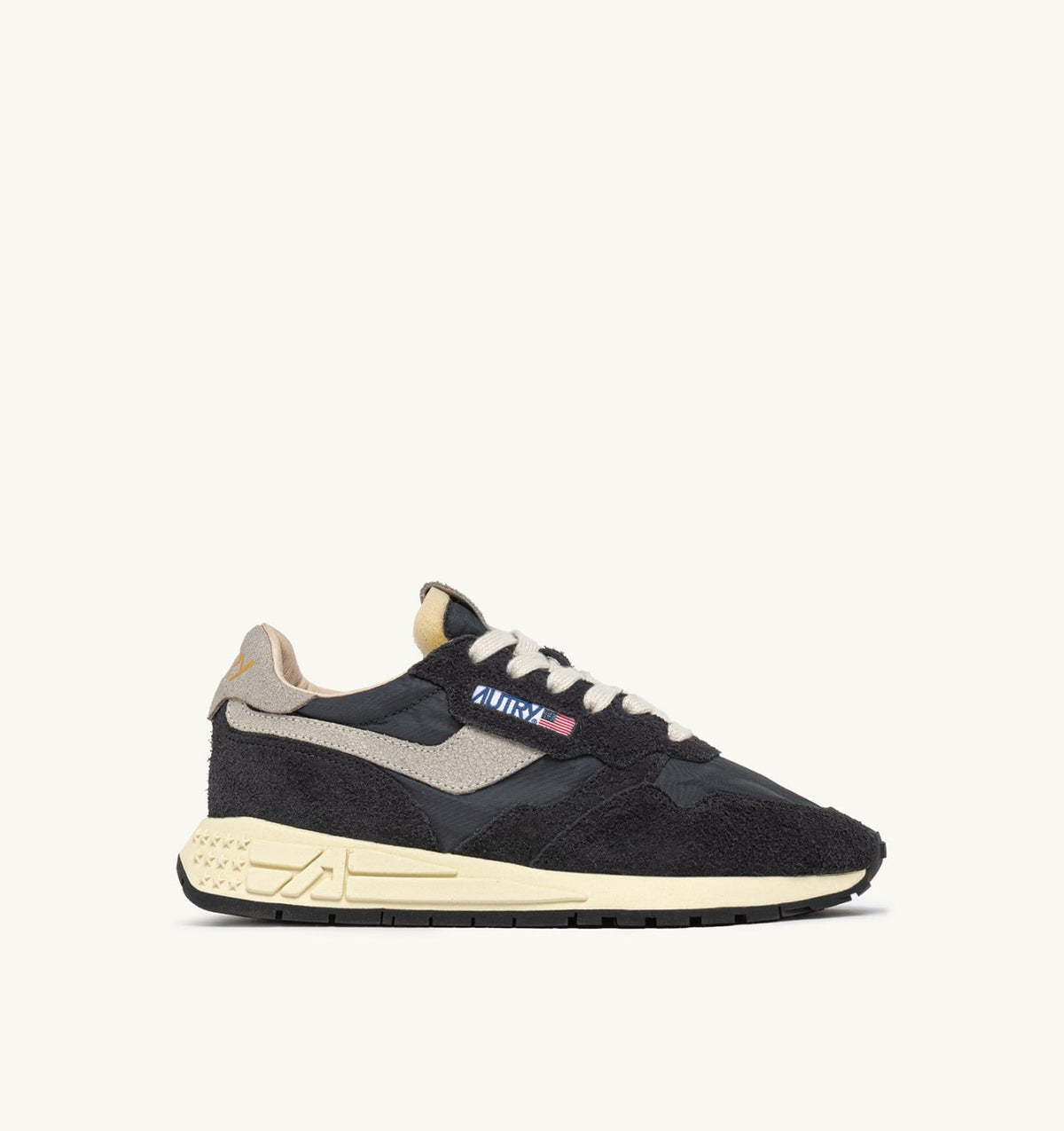 AUTRY REELWIND LOW SNEAKERS IN BLACK NYLON AND SUEDE