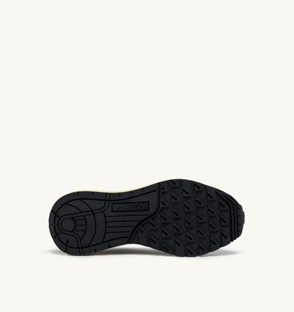 AUTRY REELWIND LOW SNEAKERS IN BLACK NYLON AND SUEDE