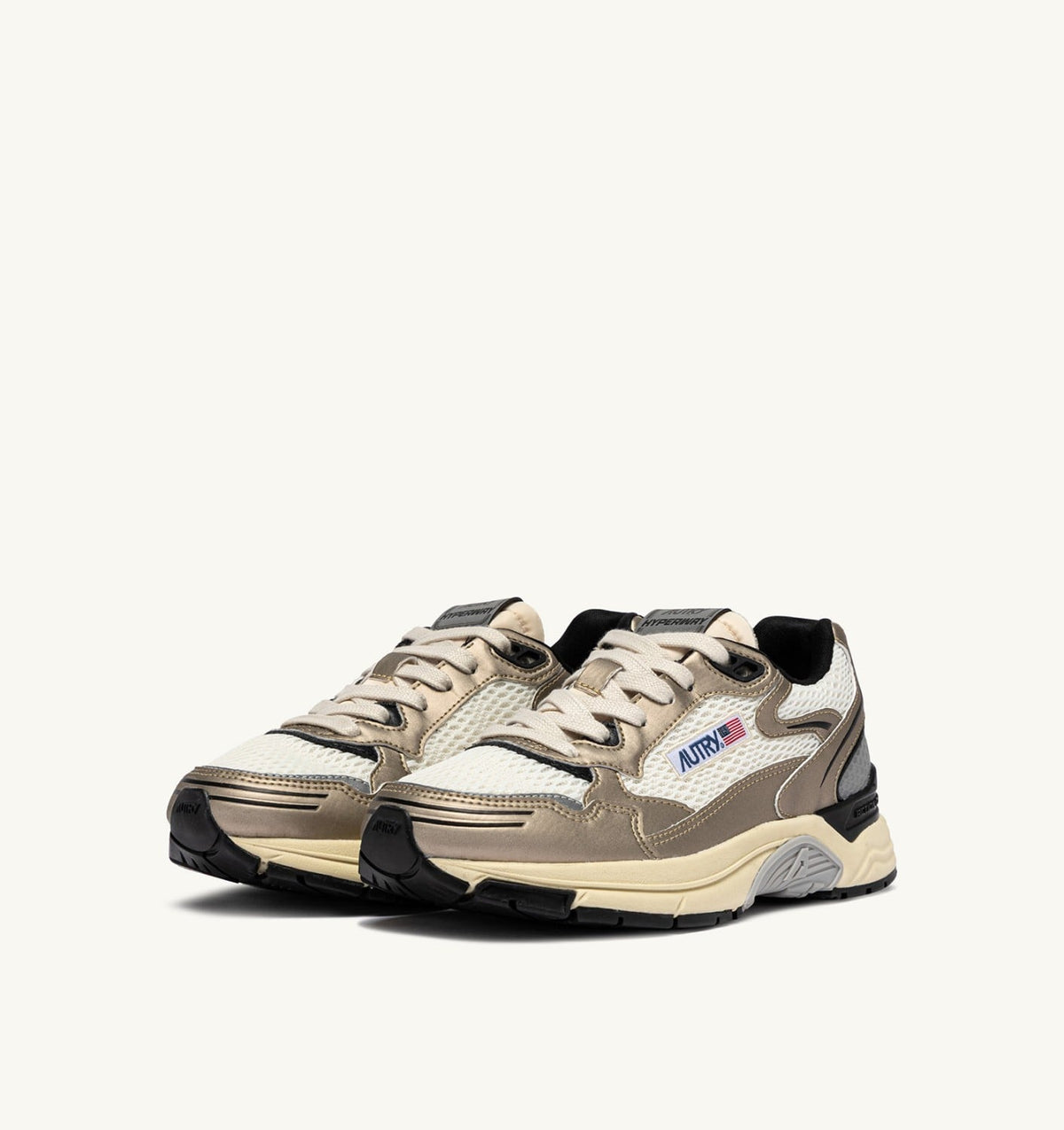 AUTRY HYPERWAY SNEAKERS IN WHISPER WHITE, PLATINUM AND BLACK SYNTHETIC LEATHER AND MESH