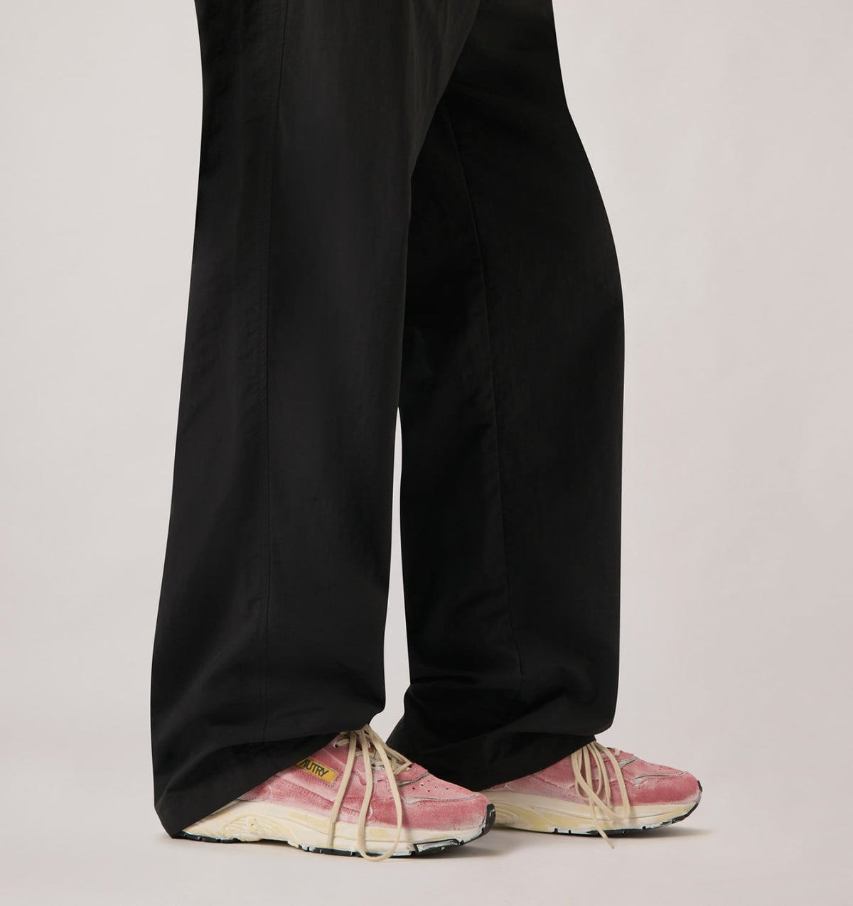 AUTRY HYPERWAY SUPER VINTAGE SNEAKERS IN BABOL AND SILVER SUEDE