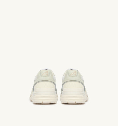 AUTRY HYPERWAY SNEAKERS IN WHISPER WHITE NAPA LEATHER AND MESH