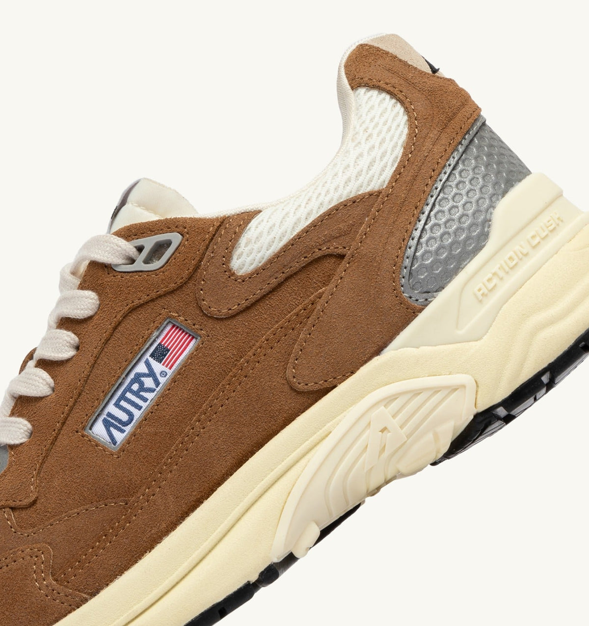 AUTRY HYPERWAY SNEAKERS IN CIGAR AND SILVER MESH AND SUEDE