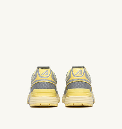 AUTRY HYPERWAY SNEAKERS IN SILVER ASPARAGUS AND LEMON MERINGUE SYNTHETIC LEATHER AND MESH