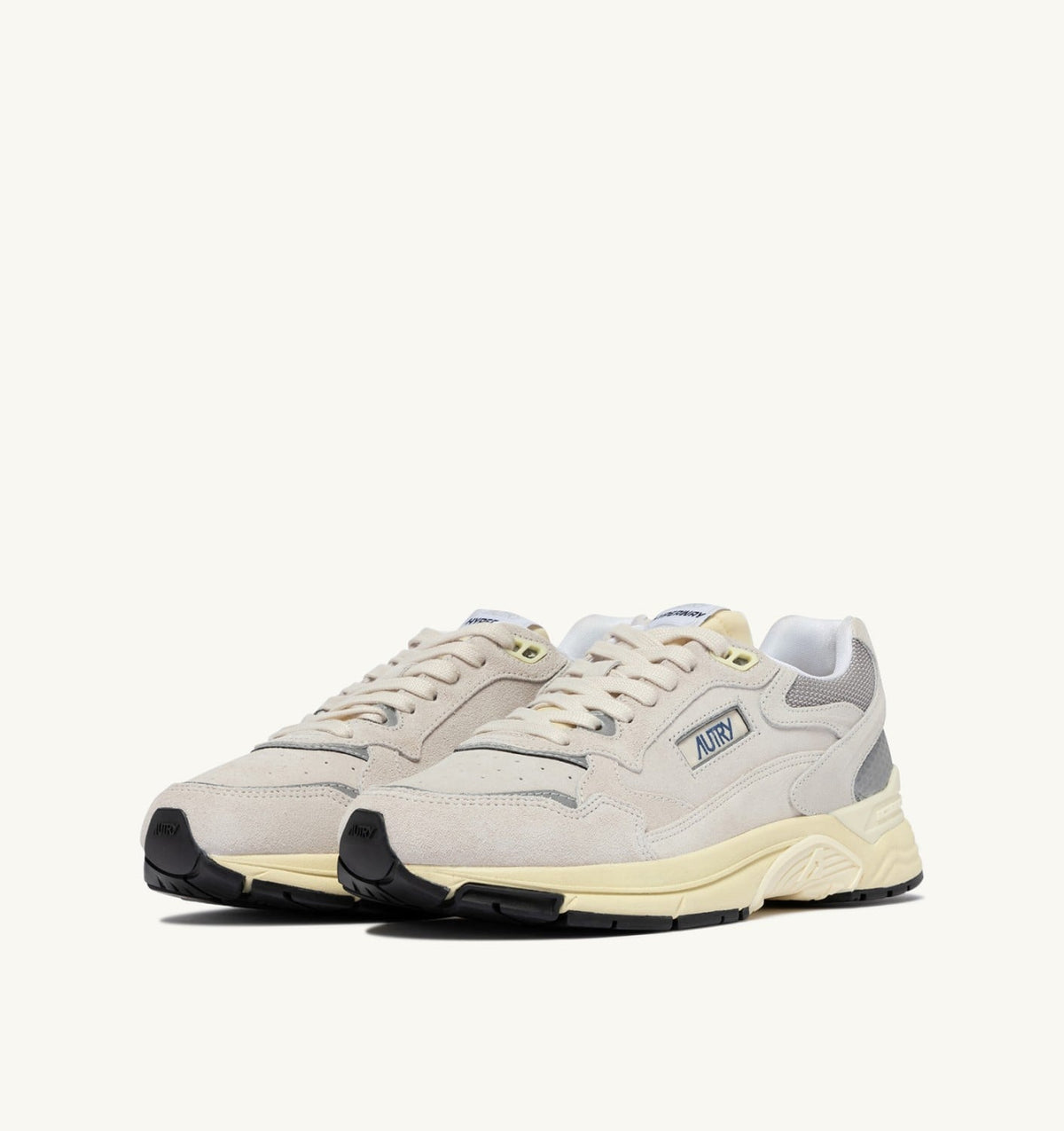 AUTRY HYPERWAY SNEAKERS IN WHITE AND SILVER MESH AND SUEDE