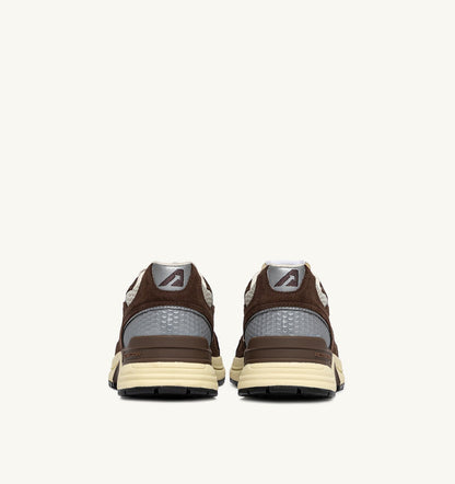 AUTRY HYPERWAY SNEAKERS IN SAND AND BRICK RED MESH AND SUEDE
