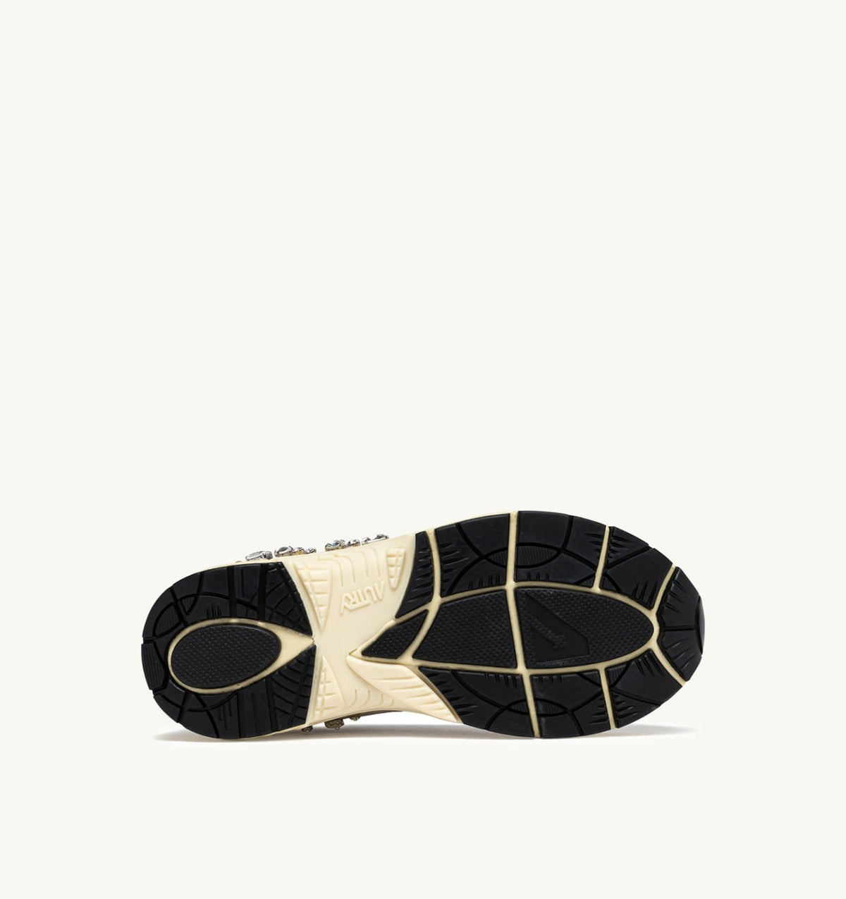 AUTRY HYPERWAY SNEAKERS IN WHITE WITH DETAILS MESH AND SUEDE