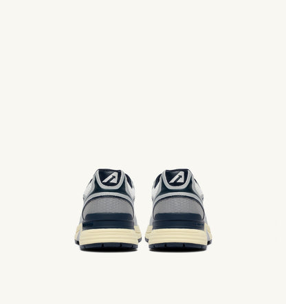 AUTRY HYPERWAY SNEAKERS IN WHITE SILVER AND SPACE SYNTHETIC LEATHER AND MESH