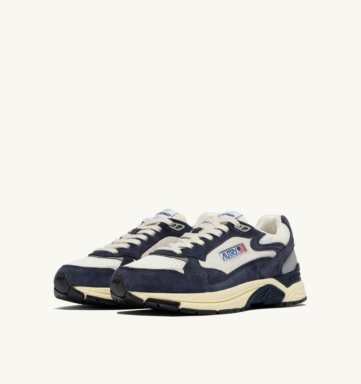 AUTRY HYPERWAY SNEAKERS IN SPACE BLUE COLOR AND SILVER-TONE SUEDE AND MESH