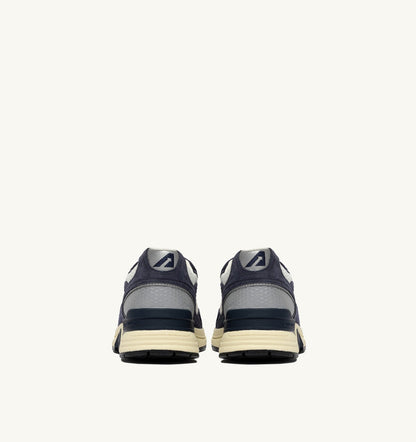 AUTRY HYPERWAY SNEAKERS IN SPACE BLUE COLOR AND SILVER-TONE SUEDE AND MESH