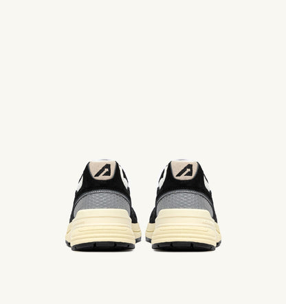 AUTRY HYPERWAY SNEAKERS IN BLACK AND SILVER-TONE SUEDE AND MESH