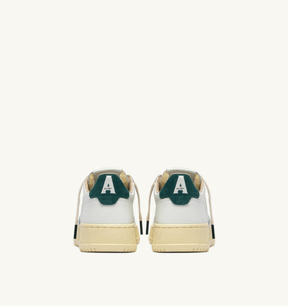 AUTRY MEDALIST LOW SNEAKERS IN WHITE LEATHER AND DARK SEA SUEDE