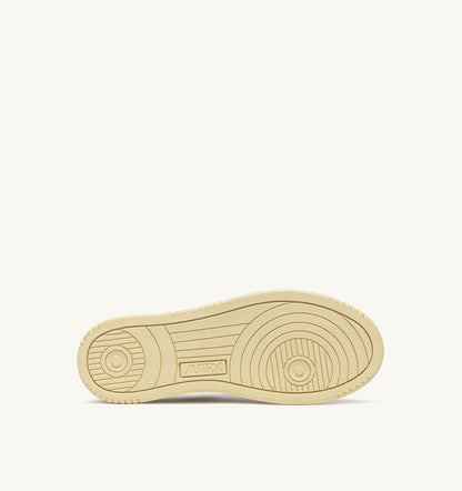 AUTRY MEDALIST LOW SNEAKERS IN WHITE LEATHER AND DARK SEA SUEDE