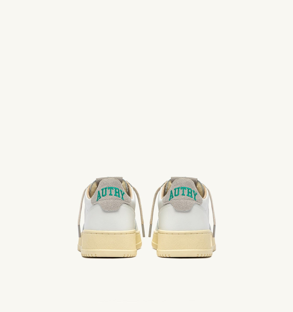 AUTRY MEDALIST LOW SNEAKERS IN WHITE LEATHER AND CLOUD SUEDE