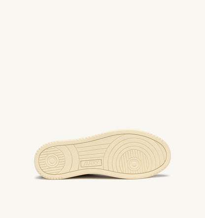 AUTRY MEDALIST LOW SNEAKERS IN WHITE LEATHER AND DENIM SUEDE