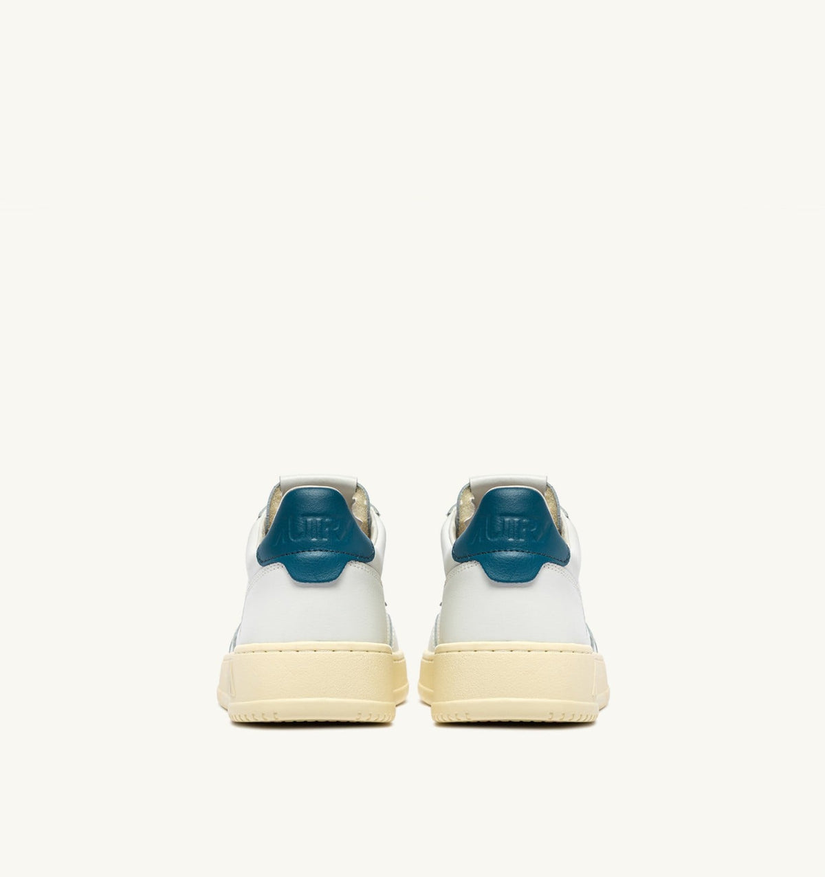 AUTRY MEDALIST LOW SNEAKERS IN WHITE AND MALLARD BLUE LEATHER