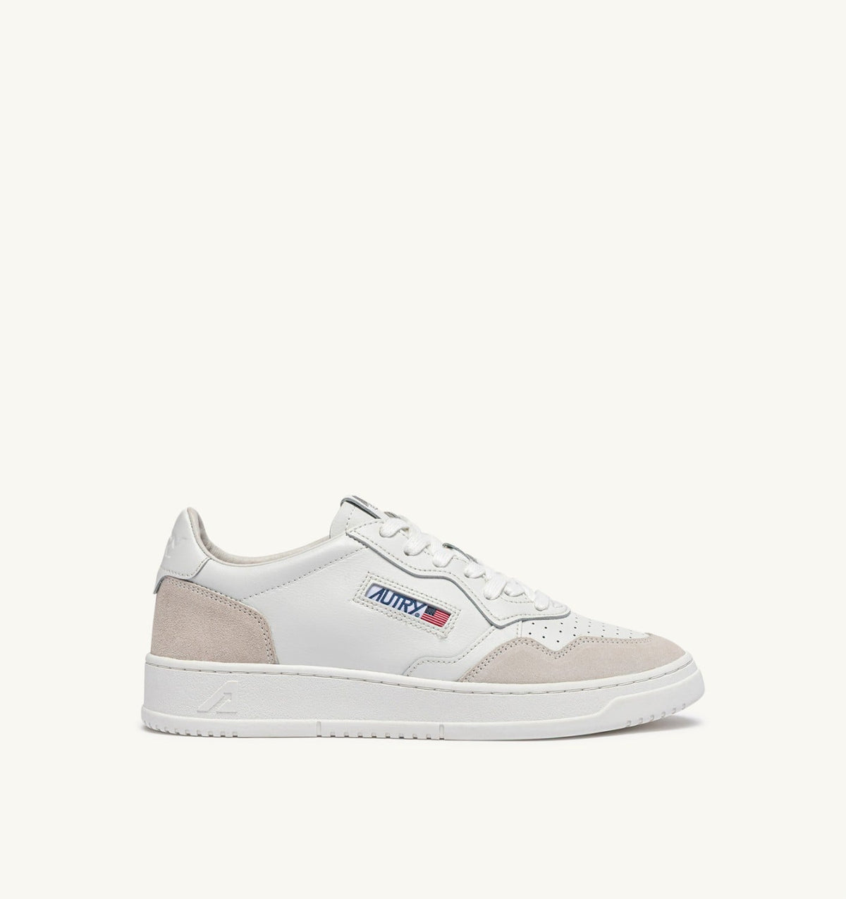 AUTRY MEDALIST LOW SNEAKERS IN WHITE LEATHER AND SUEDE