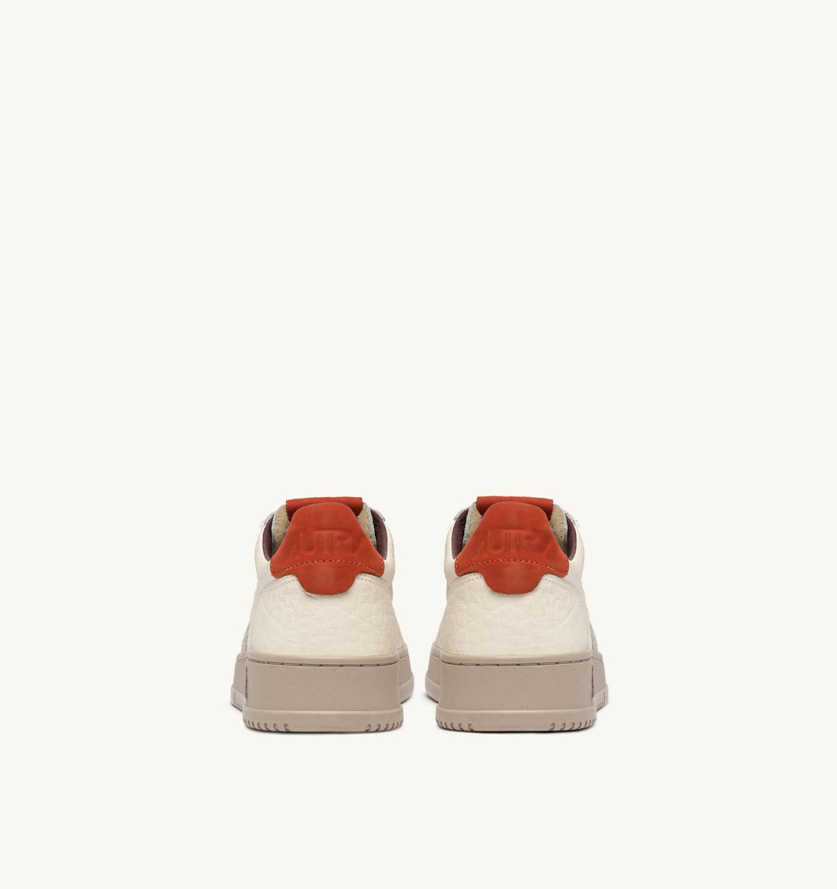 AUTRY MEDALIST LOW SNEAKERS IN SAND AND PUMPKIN LEATHER