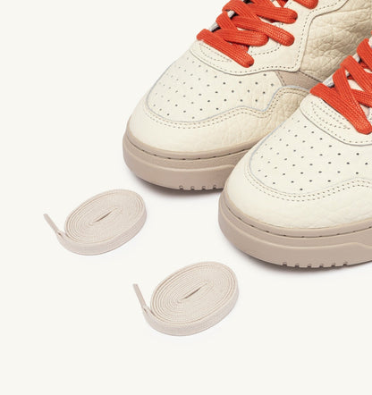 AUTRY MEDALIST LOW SNEAKERS IN SAND AND PUMPKIN LEATHER