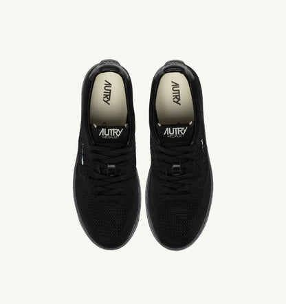 AUTRY MEDALIST EASEKNIT LOW SNEAKERS IN BLACK KNIT
