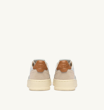AUTRY MEDALIST LOW SNEAKERS IN WHITE LEATHER AND LION SUEDE