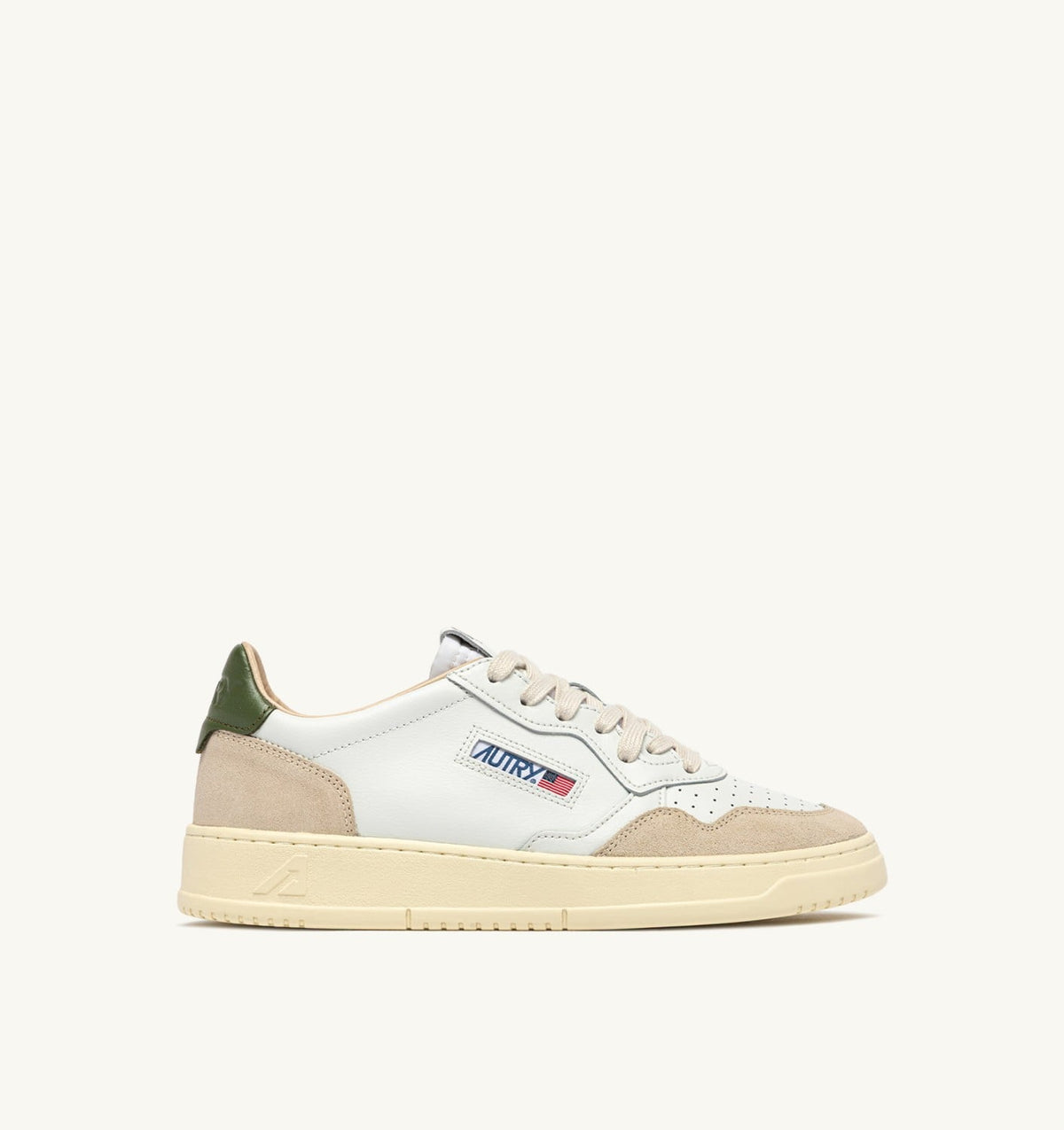 AUTRY MEDALIST LOW SNEAKERS IN WHITE LEATHER AND BRONZE GREEN SUEDE