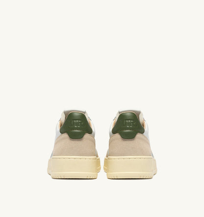 AUTRY MEDALIST LOW SNEAKERS IN WHITE LEATHER AND BRONZE GREEN SUEDE