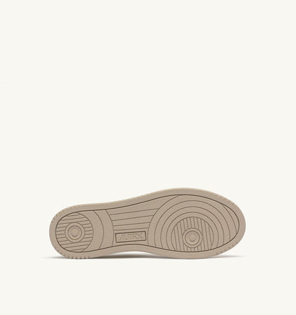 AUTRY MEDALIST LOW SNEAKERS IN FEATHER GRAY AND DARK SEA LEATHER