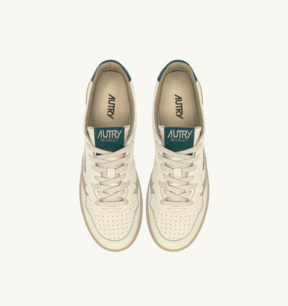 AUTRY MEDALIST LOW SNEAKERS IN FEATHER GRAY AND DARK SEA LEATHER