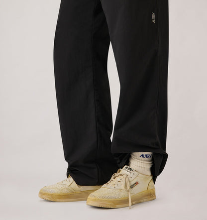 AUTRY MEDALIST LOW SUPER VINTAGE SNEAKERS IN WHITE AND YELLOW LEATHER