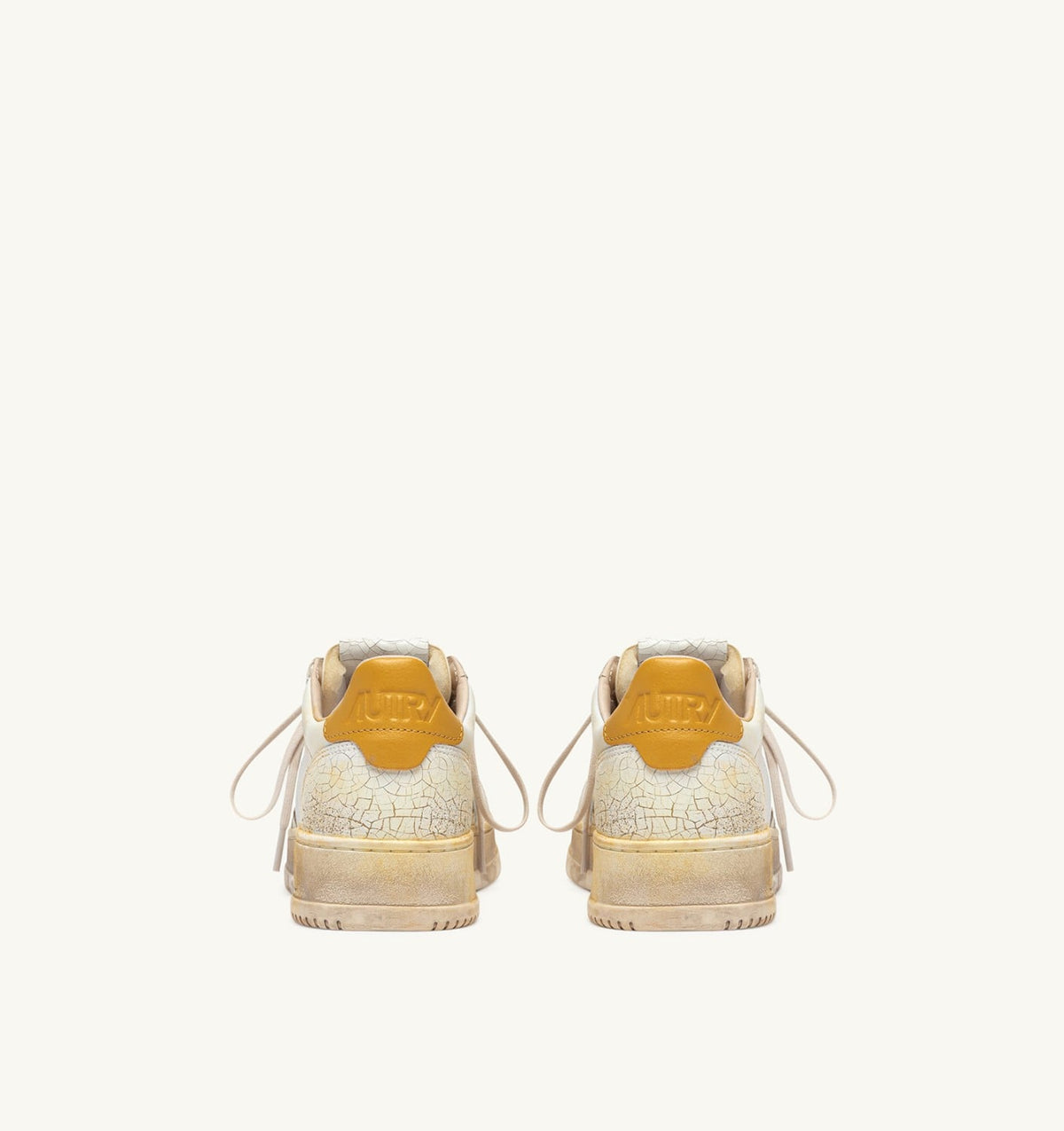 AUTRY MEDALIST LOW SUPER VINTAGE SNEAKERS IN WHITE AND YELLOW LEATHER
