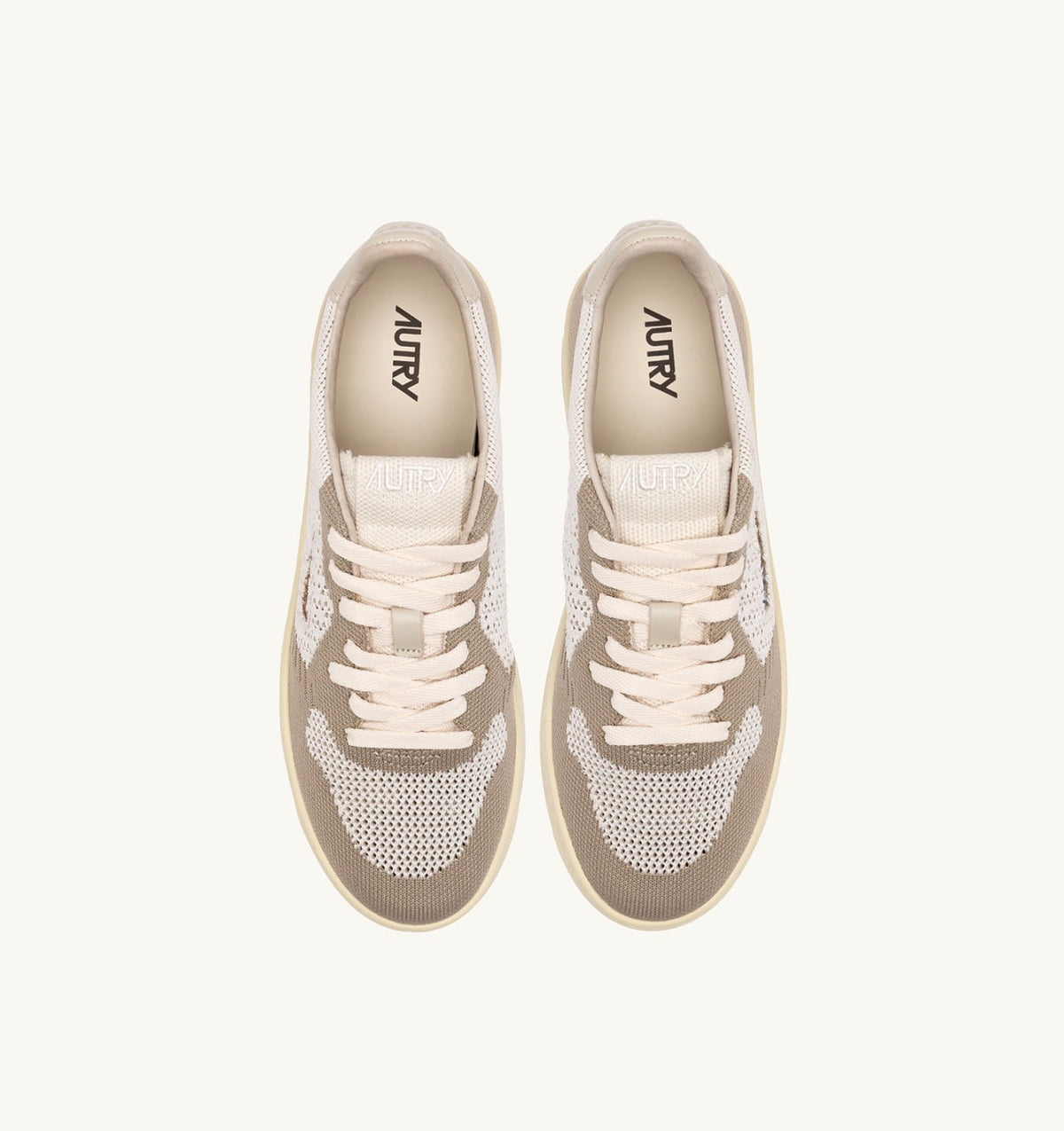 AUTRY MEDALIST EASEKNIT LOW SNEAKERS IN IVORY WHITE AND PELICAN KNIT